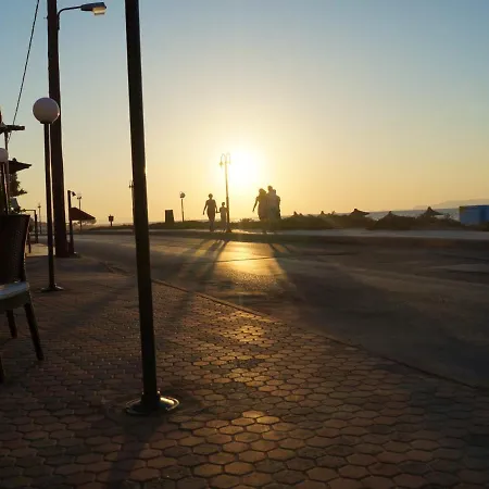 Vakantiehuis Charming House In With Mountain View *