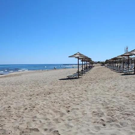 Charming House In With Mountain View Vakantiehuis Chersonissos