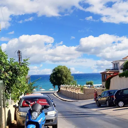 Σπίτι διακοπών Charming House In With Mountain View Χερσόνησος