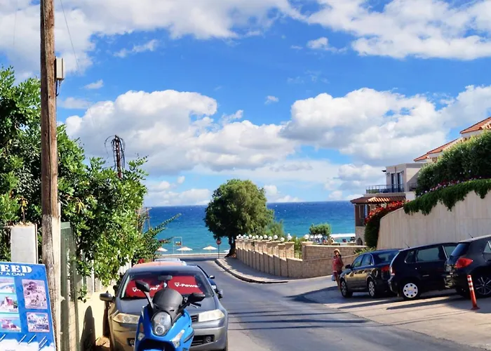 Σπίτι διακοπών Charming House In With Mountain View Χερσόνησος