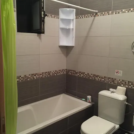 Charming House In With Mountain View Χερσόνησος