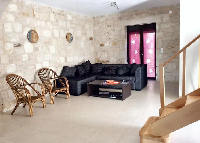 بيت للعطل Charming House In With Mountain View خيرسونِسوس